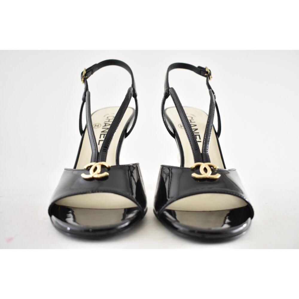 Chanel 23S Black Patent Leather CC Logo Pearl Heel Ankle Strappy Sandal Pump 37 - Picture 7 of 15